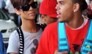 Clash : Chris Brown a-t-il insulté Rihanna dans sa dernière chanson ?