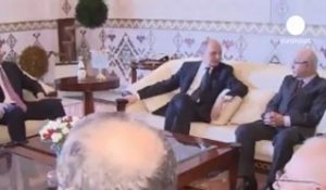 Le chef de la diplomatie française en visite en Algérie