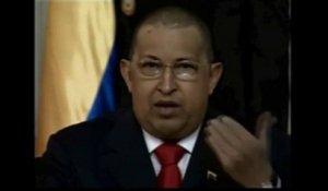 Hugo Chavez se compare à Yul Brynner