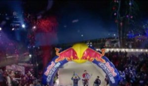Red Bull Crashed Ice - Croxall s’envole sur la piste