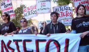 Grèce : manifestation en solidarité avec les SDF