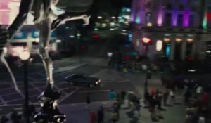 FAST & FURIOUS 6 - Extrait 2 "Dom et Letty font la course dans Londres" VF - Le 22 Mai au cinéma