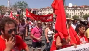 Portugal : le Premier ministre refuse la démission du...