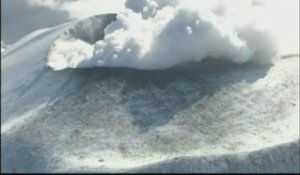 Eruption d'un volcan au Japon