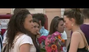 Drame de Brétigny : les lycéens regrettent leur surveillant mort dans l'accident