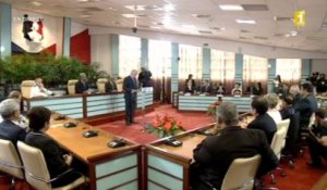 Visite du Premier ministre Jean-Marc Ayrault au Congrès de la Nouvelle-Caldonie