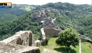 Les plus beaux châteaux de France: Najac dans l'Aveyron - 12/08