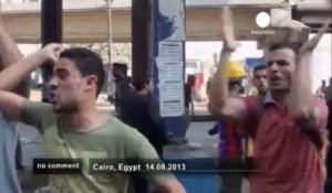 Assaut sanglant de la police égyptienne - no comment