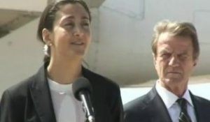15H58: Ingrid Betancourt atterrit en France