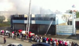 Boulogne-sur-Mer : un hangar de Capécure ravagé par un incendie