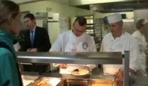Ludovic Dumont, Masterchef 2012 et chef d'un jour du restaurant scolaire du lycée Jacquard de Caudry