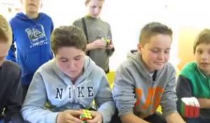 Provin: championnat du Rubik's cube au collège Dolet