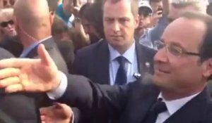 Bain de foule de François Hollande à Boulogne-sur-Mer