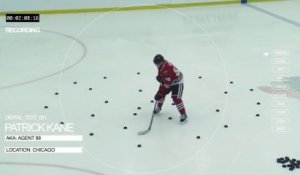 Hockey sur glace - Patrick Kane s'entraine à slalomer : ENORME!
