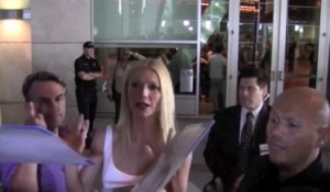 Gwyneth Paltrow refuse presque de donner un autographe