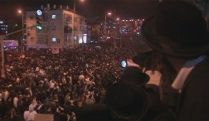 Jerusalem : 700 000 personnes aux funérailles d'un rabbin