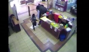Attaque du supermarché au kenya! Vidéo de surveillance.