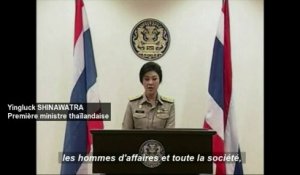 La Première ministre de Thaïlande cherche l'apaisement