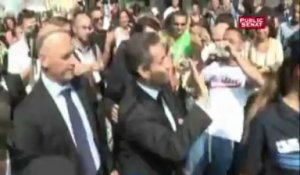 Bain de foule et coup de com’ pour Sarkozy à Nice