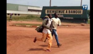 A Bangui, ils crient "Allez les Bleus" aux militaires