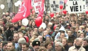 Les anti-avortement défilent à Paris dimanche - 19/01