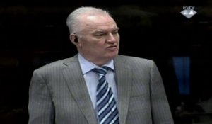 Mladic refuse de témoigner au procès de Karadzic