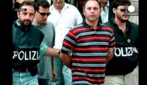 Italie: l'ex- bras droit de Berlusconi veut-il se soustraire à la justice?