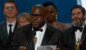 Oscars 2014 : McQueen dédie son prix aux victimes de l'esclavage