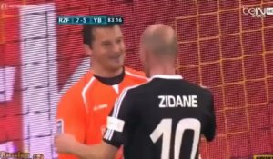 Les buts de Zidane contre les Young Boys de Berne