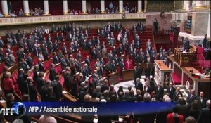 L'Assemblée nationale a observé une minute de silence en hommage à Ghislaine Dupont et Claude Verlon