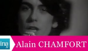 Alain Chamfort "Un signe de vie" (live officiel) - Archive INA