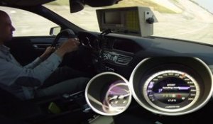 Mercedes E63 AMG au 1000m départ arrêté