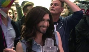 Eurovision : Conchita Wurst acclamé à son retour en Autriche