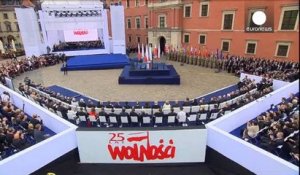 À Varsovie, Barack Obama fustige les "sombres manœuvres" russes