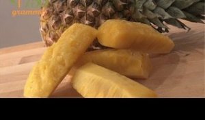 Comment choisir et éplucher un ananas ? - 750 Grammes