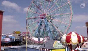 Coney Island : hot dog et train fantôme