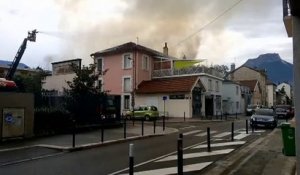 Important incendie dans le quartier Chorier Berriat a Grenoble