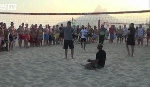 Football / Improvisation sur Ipanema entre anciennes gloires du foot - 17/06