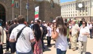 Bulgarie : Bruxelles intervient pour calmer la panique bancaire