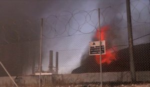 L'unique centrale électrique de Gaza en feu