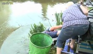 Un Belge ivre tombe à l'eau pendant un concours de pêche