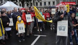 Lannion. 150 manifestants soutiennent la famille albanaise