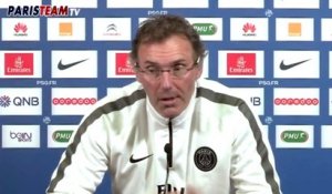 Blanc content pour Makélélé