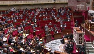 La dissolution de l'Assemblée nationale réclamée dans l’opposition