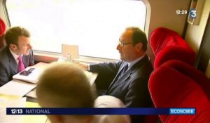 Arnaud Montebourg cède sa place à Emmanuel Macron