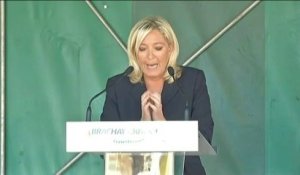 Marine Le Pen se dit "prête à gouverner la France"