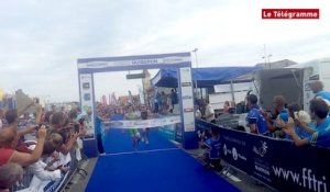 Triathlon de Quiberon. Victoire au sprint de J. Brownlee devant E. Diemunsch