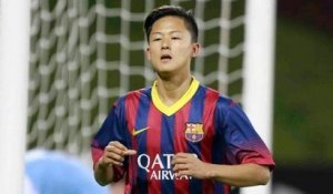 Le sacré but en solitaire d'un jeune coréen du Barça !