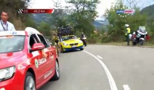 La Vuelta - deux cyclistes se battent en vélo