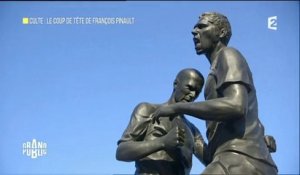 Culte : le coup de tête de François Pinault (statue Zidane/Materazzi)